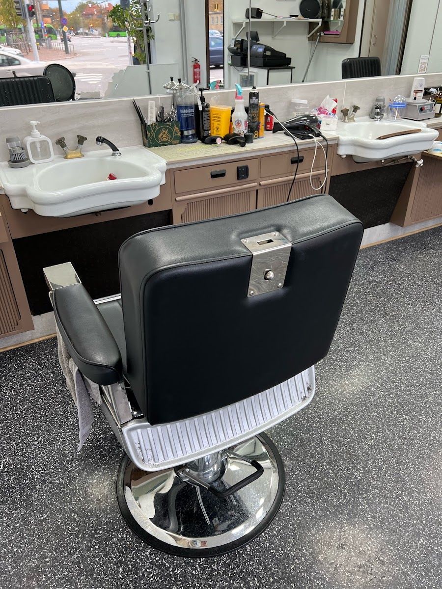 Lone Barbers Malmö